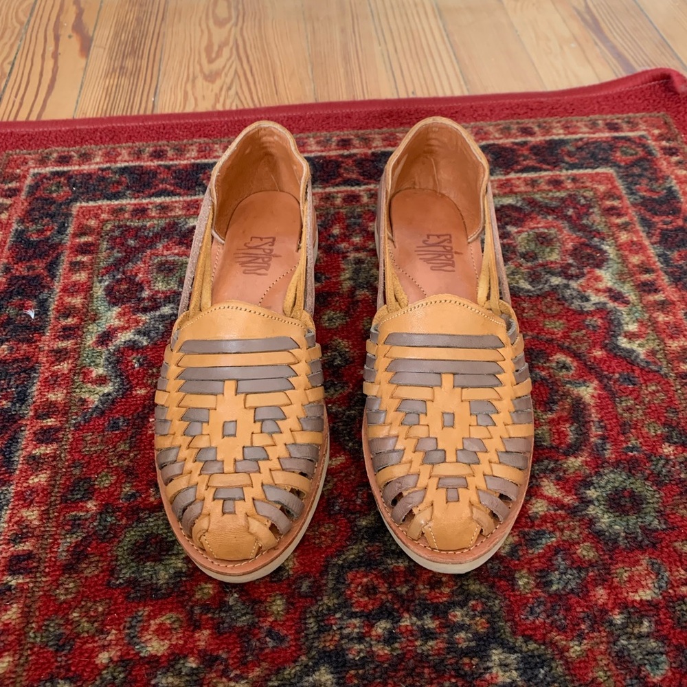 Espiritu Leather Huarache Sandals.